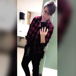 Meet your Posher, Shepley